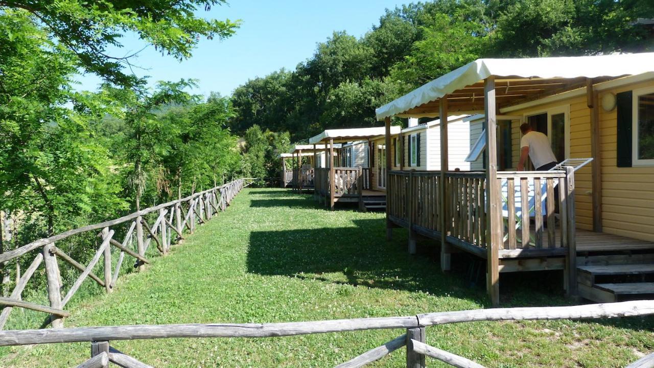 Camping Villaggio Il Collaccio Preci Buitenkant foto
