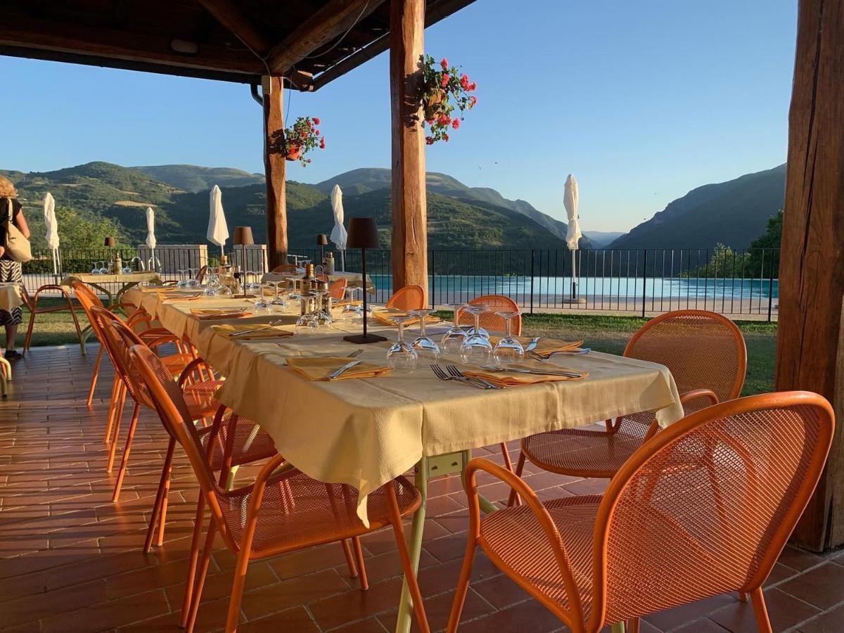 Camping Villaggio Il Collaccio Preci Buitenkant foto