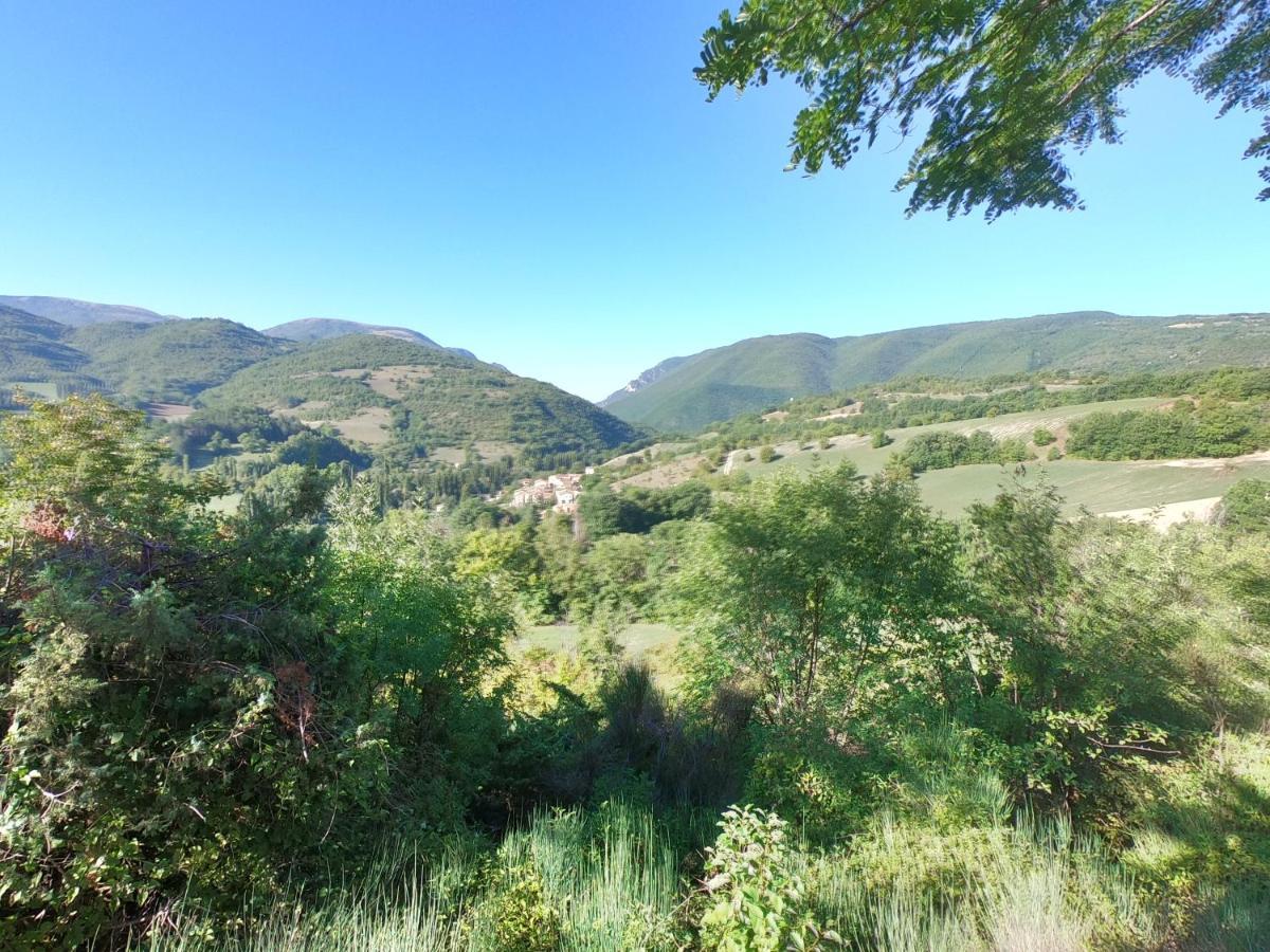 Camping Villaggio Il Collaccio Preci Buitenkant foto