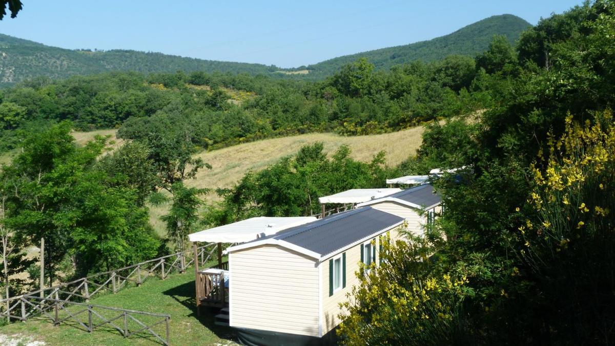 Camping Villaggio Il Collaccio Preci Buitenkant foto
