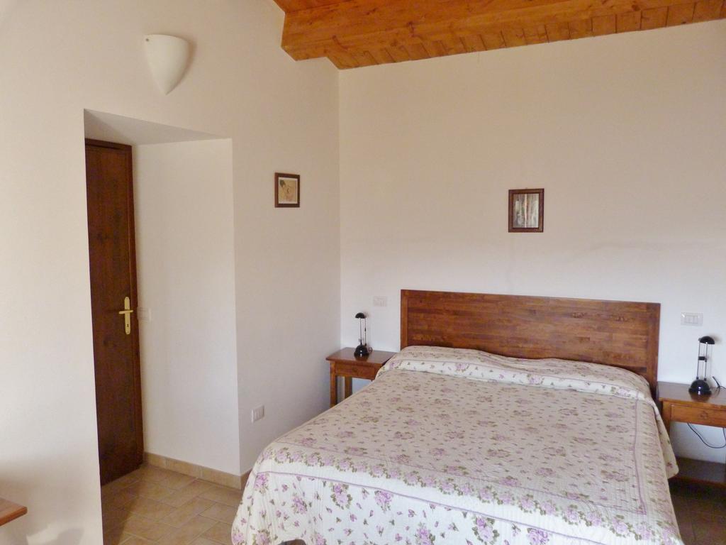 Camping Villaggio Il Collaccio Preci Buitenkant foto